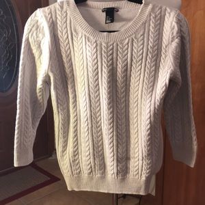 3/4 length sleeve sweater